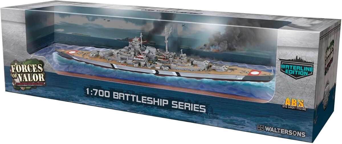 Test maquette Forces of Valor Bismarck 1 : 700