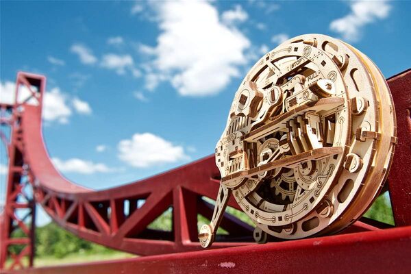 UGEARS Monowheel - Kit de Puzzles 3D Cadeau Fête des Pères Modèles Mécaniques Puzzle en Bois Casse-tête Kits de Construction pour Adultes et Adolescents | DIY Puzzle Learning Building Set Kit