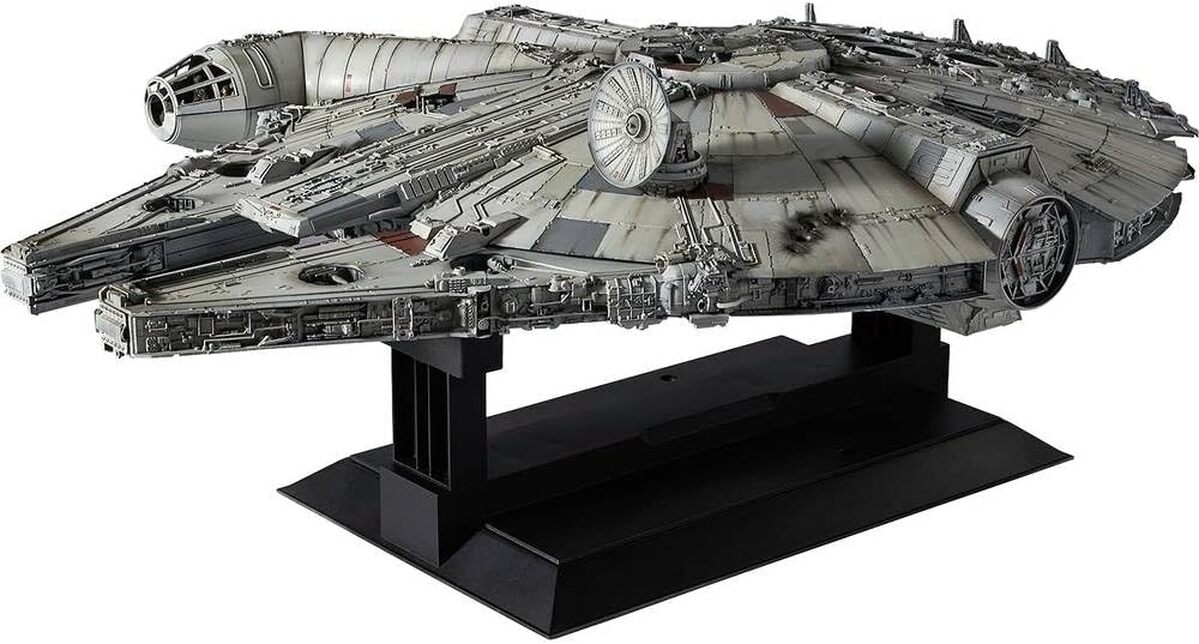 Test du Faucon Millenium Perfect Grade de Star Wars