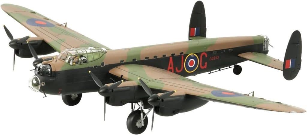 Test : tamiya Avro Lancaster B.Mk.III 1/48