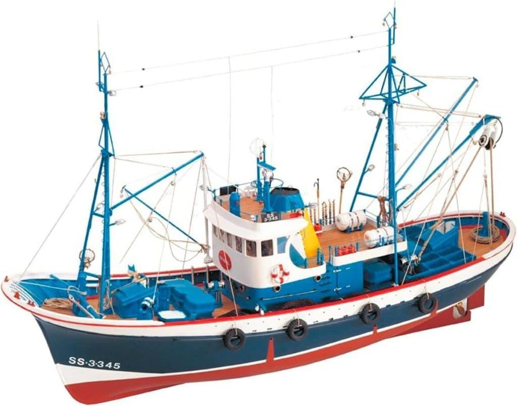 Test du thonier Marina II : maquette avancée Artesanía Latina