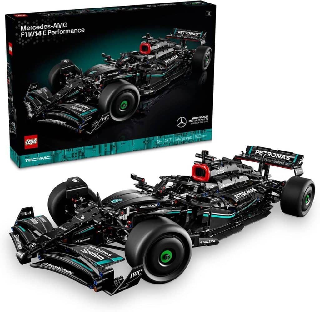Test : lego technic Mercedes-AMG F1 W14 E Performance, décryptage d'un bolide pour adultes