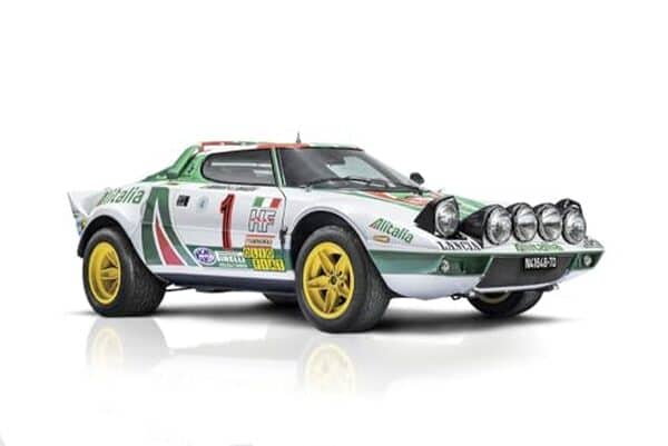 Découvrez notre test complet de la maquette lancia stratos HF Gr.4 Italeri 4714 : détails, astuces d'assemblage et impressions pour les passionnés de modélisme